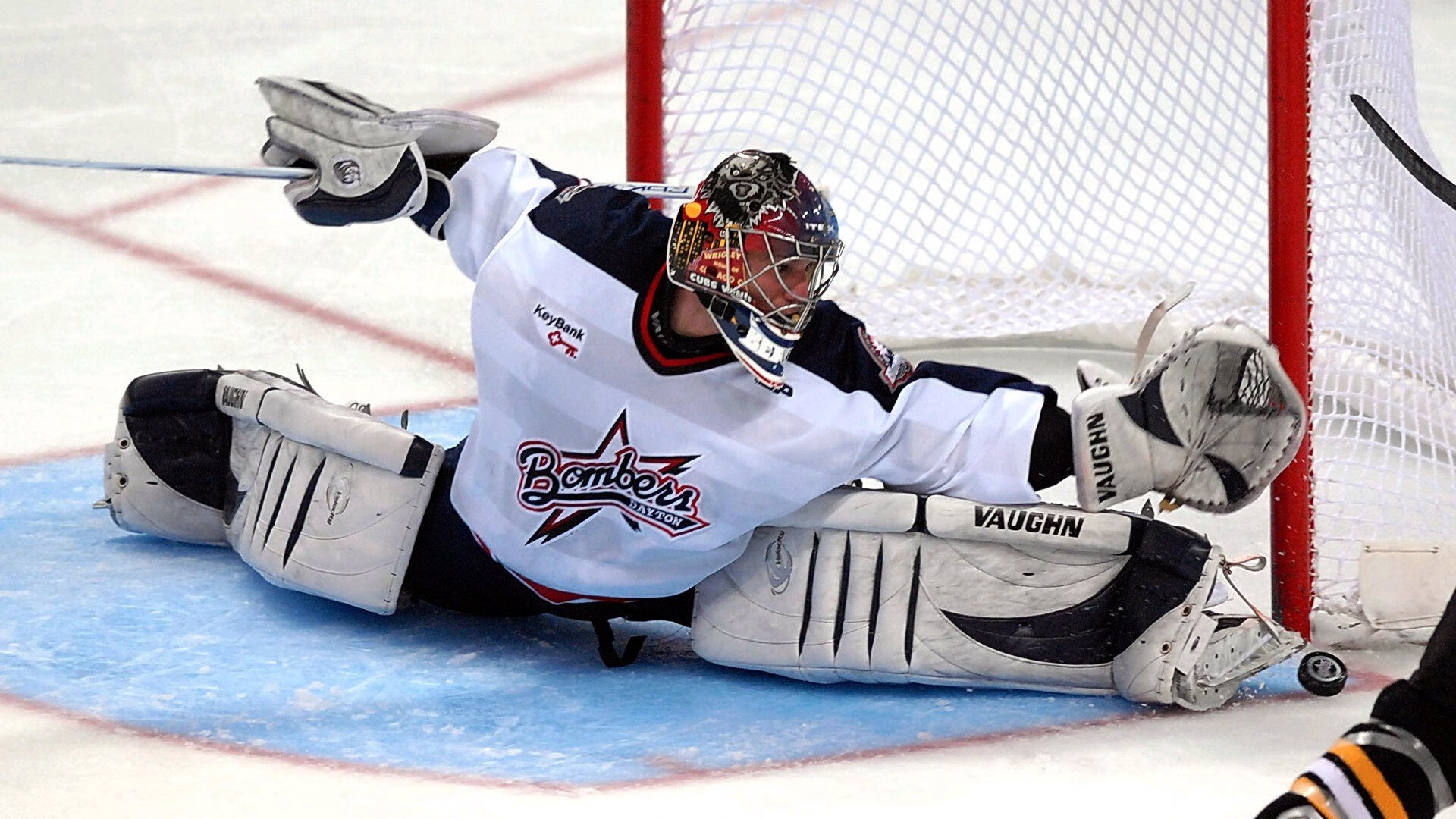 国际知名战队亮相国内电竞赛事，国际电竞组织